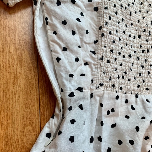 Banana Republic Puff Sleeve Polkadot Top - so cute! - Picture 10 of 12